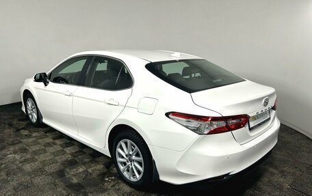 Toyota Camry, 2021 год, 2 790 000 рублей, 7 фотография