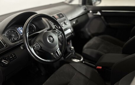 Volkswagen Touran III, 2013 год, 799 366 рублей, 7 фотография