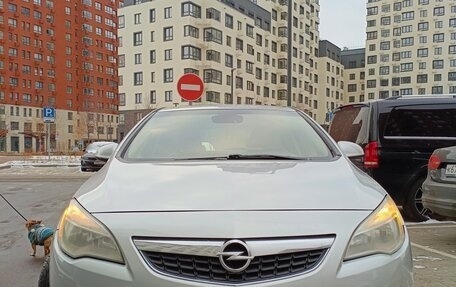 Opel Astra J, 2011 год, 830 000 рублей, 5 фотография