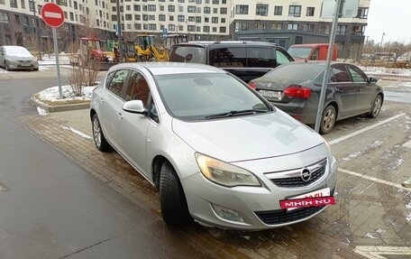 Opel Astra J, 2011 год, 830 000 рублей, 7 фотография