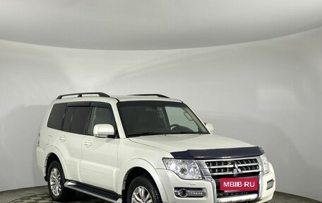 Mitsubishi Pajero IV, 2015 год, 2 650 000 рублей, 2 фотография