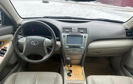 Toyota Camry, 2007 год, 800 000 рублей, 10 фотография