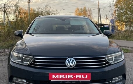 Volkswagen Passat B8 рестайлинг, 2019 год, 2 400 000 рублей, 9 фотография