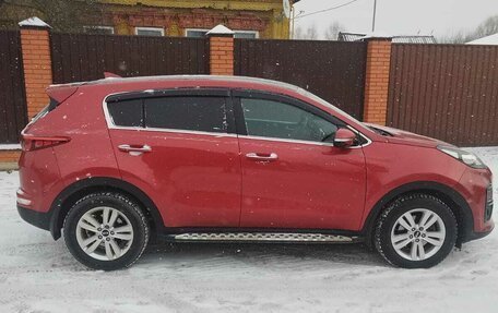 KIA Sportage IV рестайлинг, 2018 год, 1 950 000 рублей, 4 фотография