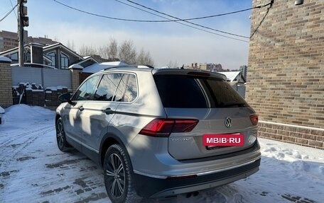 Volkswagen Tiguan II, 2017 год, 2 800 000 рублей, 5 фотография