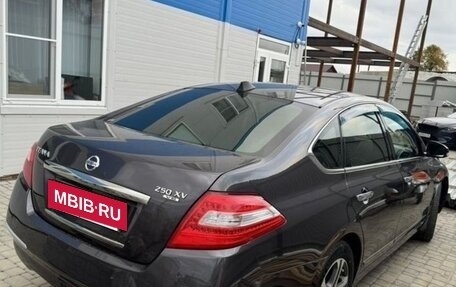 Nissan Teana, 2011 год, 1 050 000 рублей, 5 фотография