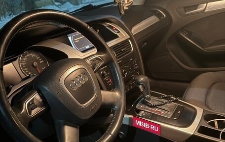 Audi A4, 2011 год, 1 180 000 рублей, 10 фотография