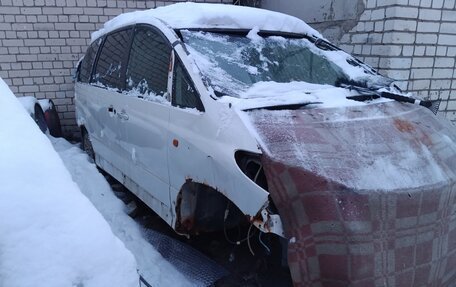 Toyota Estima III рестайлинг -2, 2001 год, 950 000 рублей, 19 фотография