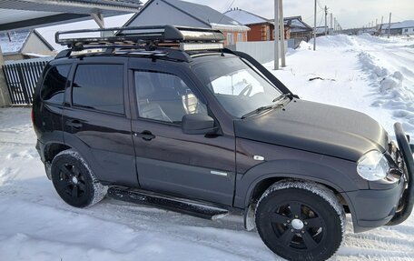 Chevrolet Niva I рестайлинг, 2013 год, 720 000 рублей, 6 фотография