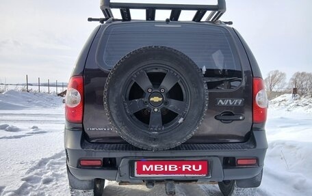 Chevrolet Niva I рестайлинг, 2013 год, 720 000 рублей, 5 фотография