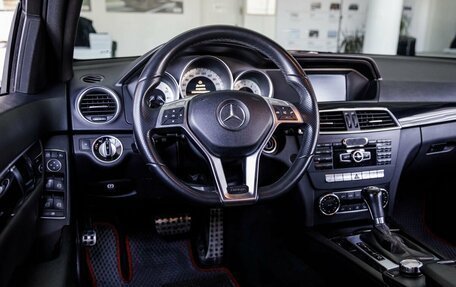 Mercedes-Benz C-Класс, 2011 год, 1 578 000 рублей, 21 фотография