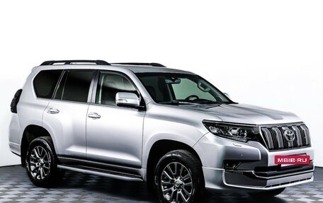 Toyota Land Cruiser Prado 150 рестайлинг 2, 2019 год, 5 377 000 рублей, 3 фотография