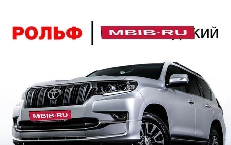 Toyota Land Cruiser Prado 150 рестайлинг 2, 2019 год, 5 377 000 рублей, 29 фотография