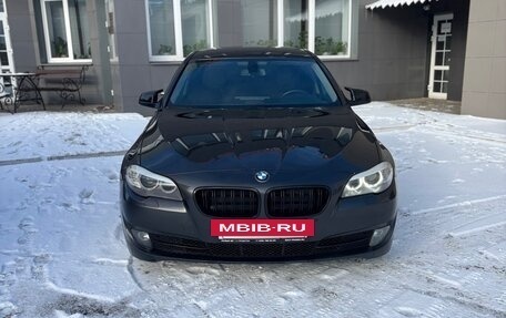 BMW 5 серия, 2011 год, 1 560 000 рублей, 11 фотография