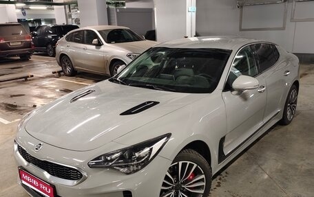 KIA Stinger I, 2018 год, 3 330 000 рублей, 1 фотография