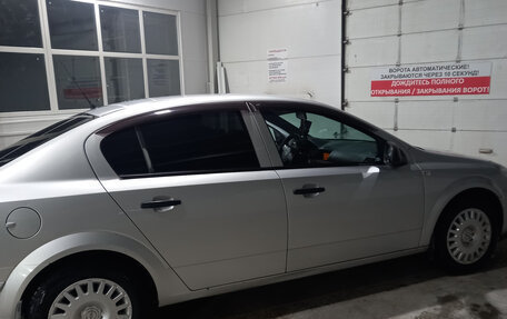 Opel Astra H, 2012 год, 670 000 рублей, 3 фотография