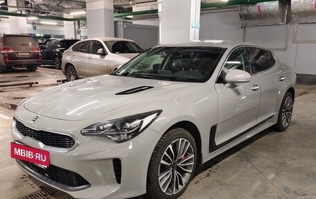 KIA Stinger I, 2018 год, 3 330 000 рублей, 3 фотография