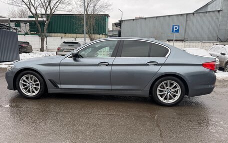 BMW 5 серия, 2018 год, 3 050 000 рублей, 17 фотография