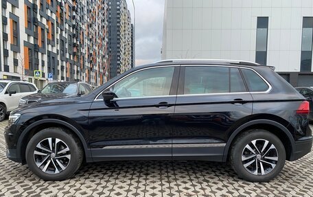 Volkswagen Tiguan II, 2019 год, 3 400 000 рублей, 1 фотография