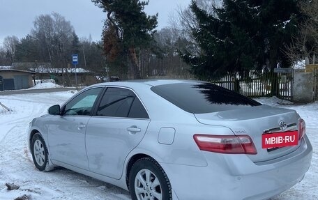 Toyota Camry, 2010 год, 1 200 000 рублей, 4 фотография