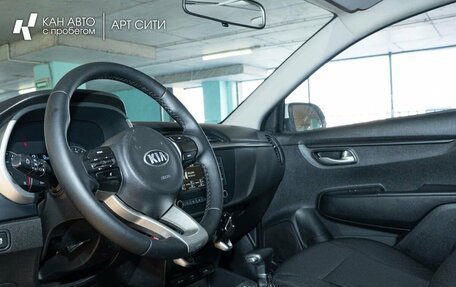 KIA Rio IV, 2021 год, 1 555 000 рублей, 6 фотография