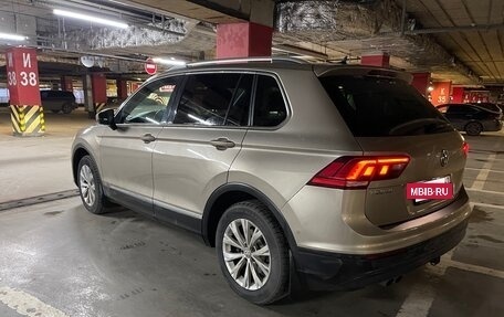 Volkswagen Tiguan II, 2017 год, 1 710 000 рублей, 3 фотография