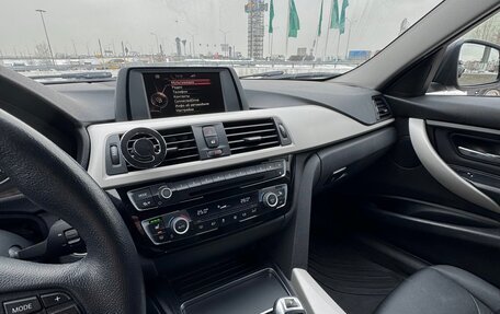 BMW 3 серия, 2015 год, 1 750 000 рублей, 11 фотография