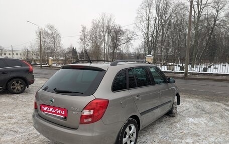 Skoda Fabia II, 2012 год, 900 000 рублей, 5 фотография