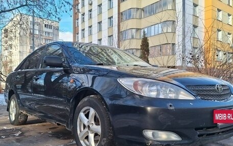 Toyota Camry V40, 2004 год, 610 000 рублей, 2 фотография