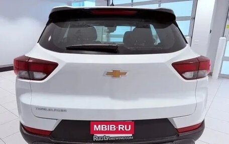 Chevrolet TrailBlazer, 2023 год, 3 112 000 рублей, 2 фотография