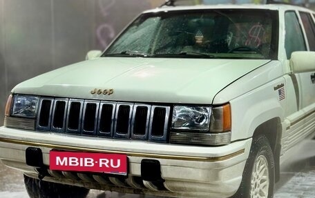 Jeep Grand Cherokee, 1995 год, 720 000 рублей, 24 фотография