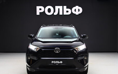 Toyota RAV4, 2022 год, 3 700 000 рублей, 3 фотография