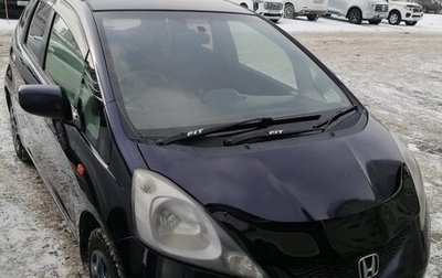 Honda Fit III, 2010 год, 775 000 рублей, 1 фотография