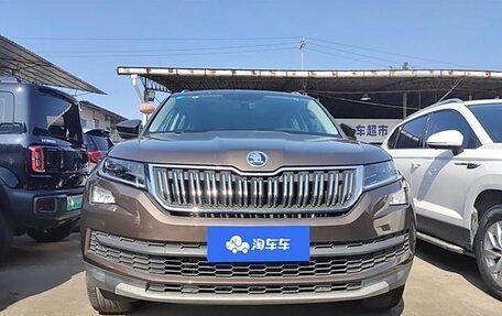 Skoda Kodiaq I, 2021 год, 2 100 000 рублей, 2 фотография