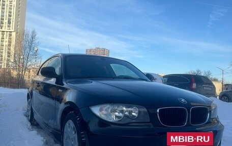 BMW 1 серия, 2011 год, 1 550 000 рублей, 3 фотография