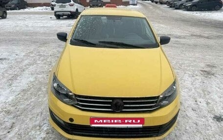 Volkswagen Polo VI (EU Market), 2019 год, 650 000 рублей, 2 фотография