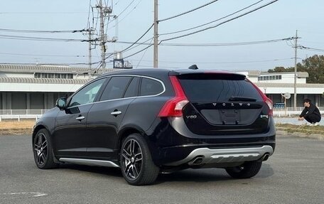 Volvo V60 I, 2012 год, 880 000 рублей, 5 фотография