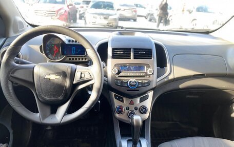 Chevrolet Aveo III, 2014 год, 615 000 рублей, 3 фотография