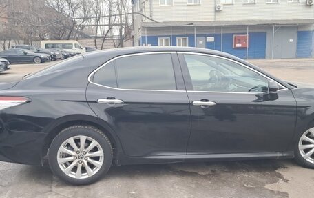 Toyota Camry, 2019 год, 2 950 000 рублей, 2 фотография