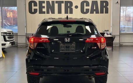 Honda Vezel, 2017 год, 2 100 000 рублей, 4 фотография
