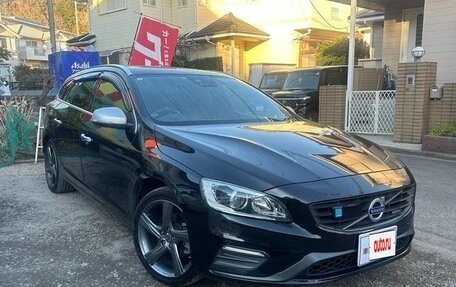 Volvo V60 I, 2014 год, 1 000 000 рублей, 3 фотография