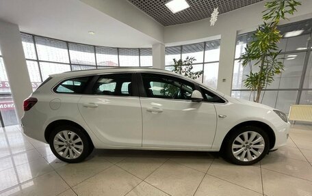 Opel Astra J, 2011 год, 1 099 000 рублей, 4 фотография