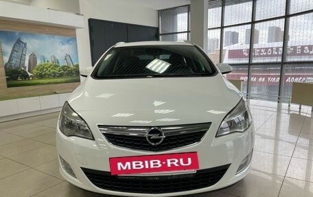 Opel Astra J, 2011 год, 1 099 000 рублей, 2 фотография