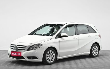 Mercedes-Benz B-Класс, 2013 год, 1 145 000 рублей, 1 фотография