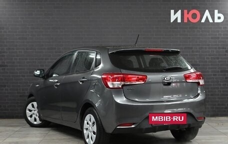 KIA Rio III рестайлинг, 2016 год, 890 000 рублей, 5 фотография