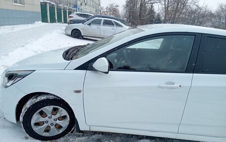 Hyundai Solaris II рестайлинг, 2016 год, 1 250 000 рублей, 9 фотография