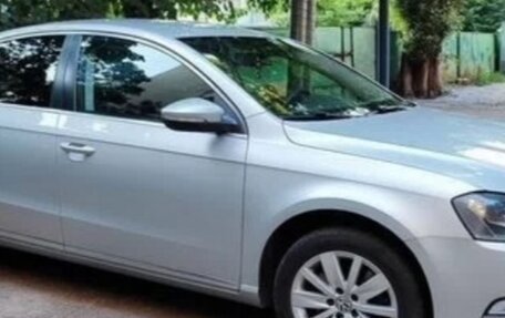 Volkswagen Passat B7, 2013 год, 1 500 000 рублей, 5 фотография