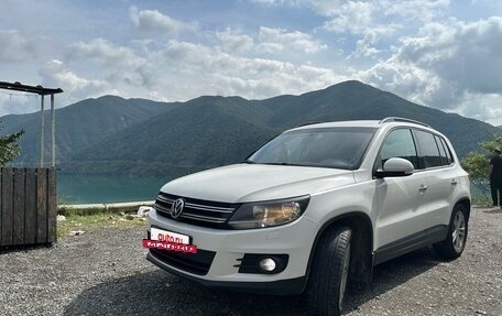 Volkswagen Tiguan I, 2011 год, 955 000 рублей, 4 фотография