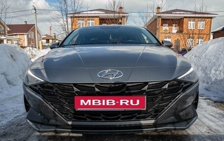 Hyundai Elantra, 2020 год, 2 200 000 рублей, 9 фотография