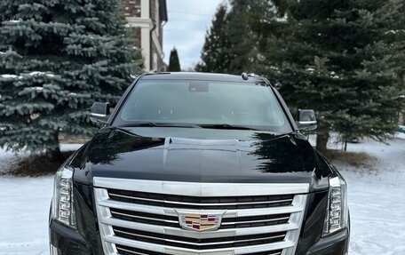 Cadillac Escalade IV, 2019 год, 6 670 000 рублей, 2 фотография